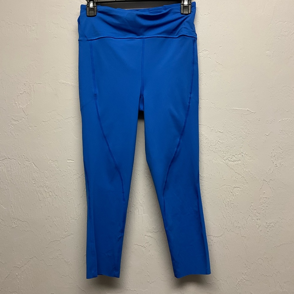 Lululemon Vibrant Blue Athletic Leggings